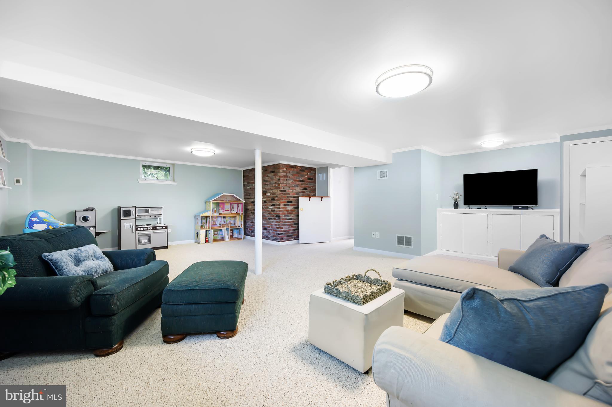 1310 Brook Road Baltimore, MD 21228 - Photo 45 of 67