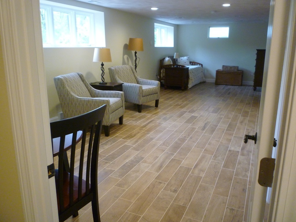 32 Alexandra Road Lynnfield, MA 01940 - Photo 18 of 30 Gallery Image 18