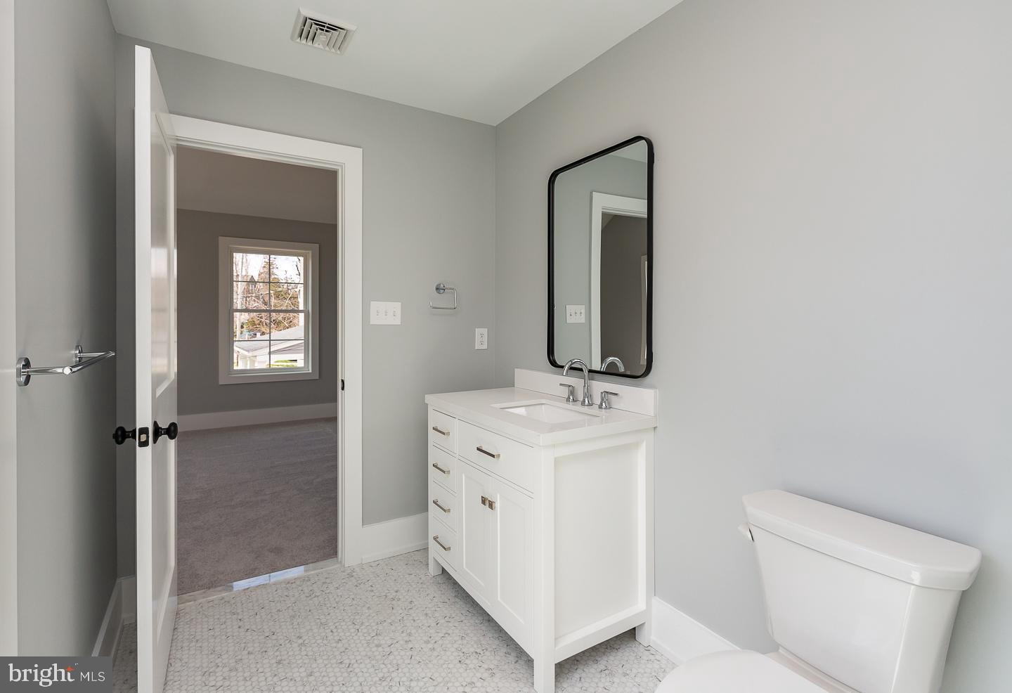 810 Merion Avenue Havertown, PA 19083 - Photo 38 of 57