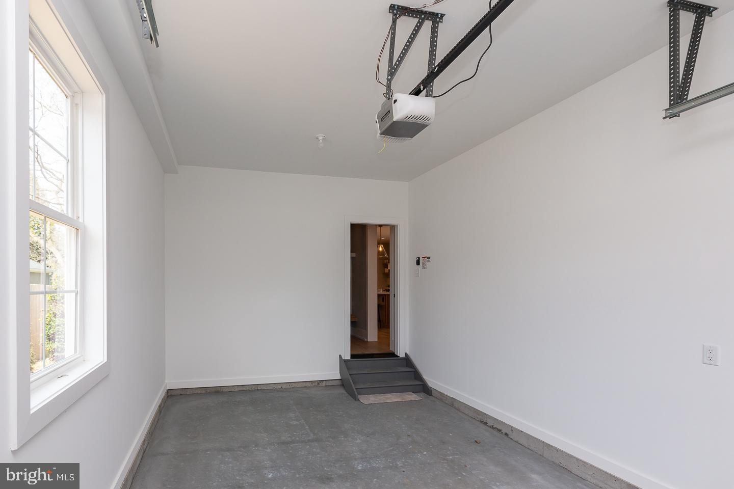 810 Merion Avenue Havertown, PA 19083 - Photo 7 of 57