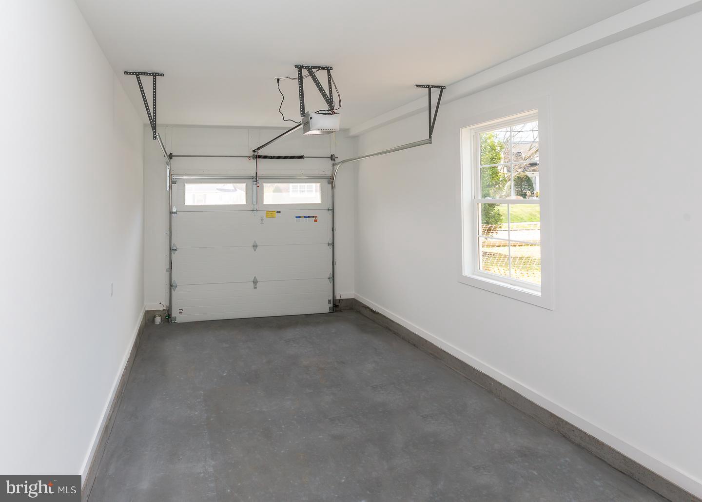 810 Merion Avenue Havertown, PA 19083 - Photo 8 of 57