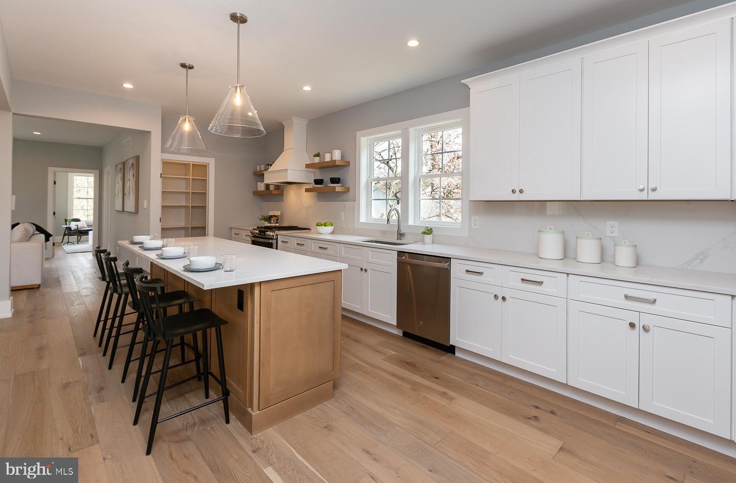 810 Merion Avenue Havertown, PA 19083 - Photo 9 of 57