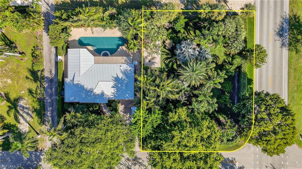 709 Broad Avenue South Naples, FL 34102 - Photo 14 of 19