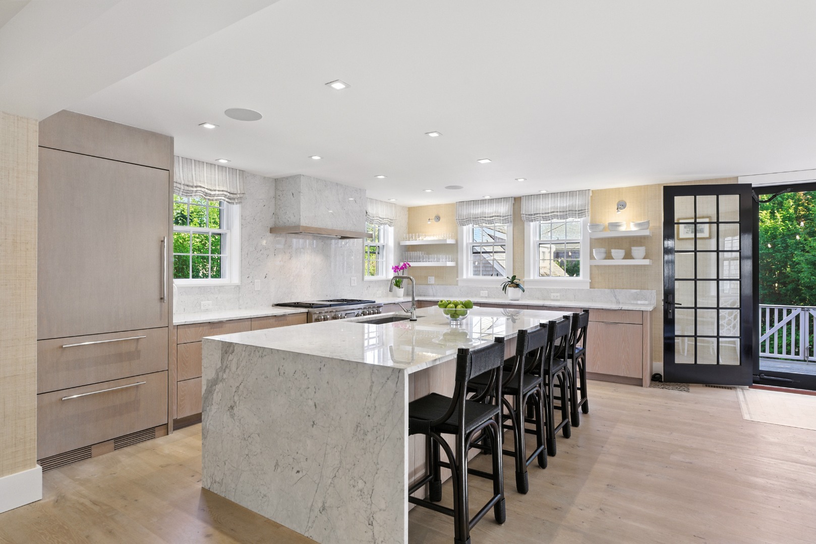 32 India Street Nantucket, MA 02554 - Photo 13 of 52