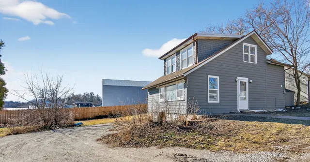 $224,900 | 42319 North Woodbine Avenue, Antioch, IL 60002