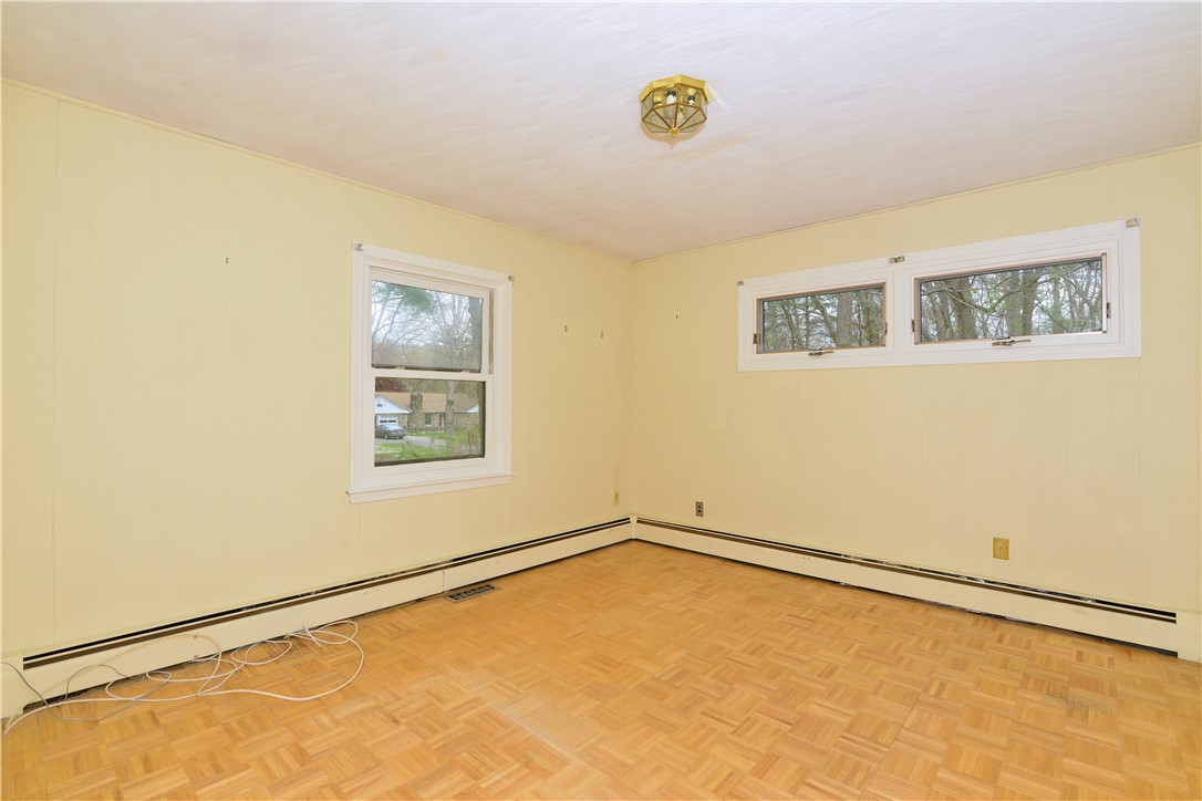 4 Colonial Road Scituate, RI 02857 - Photo 22 of 50