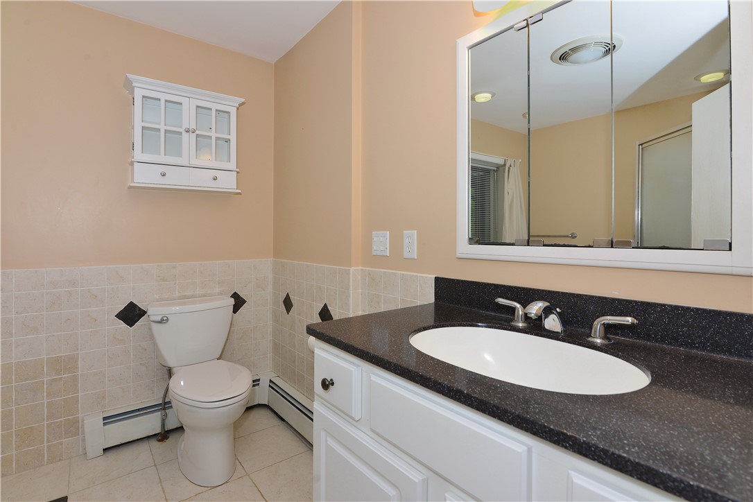 4 Colonial Road Scituate, RI 02857 - Photo 24 of 50