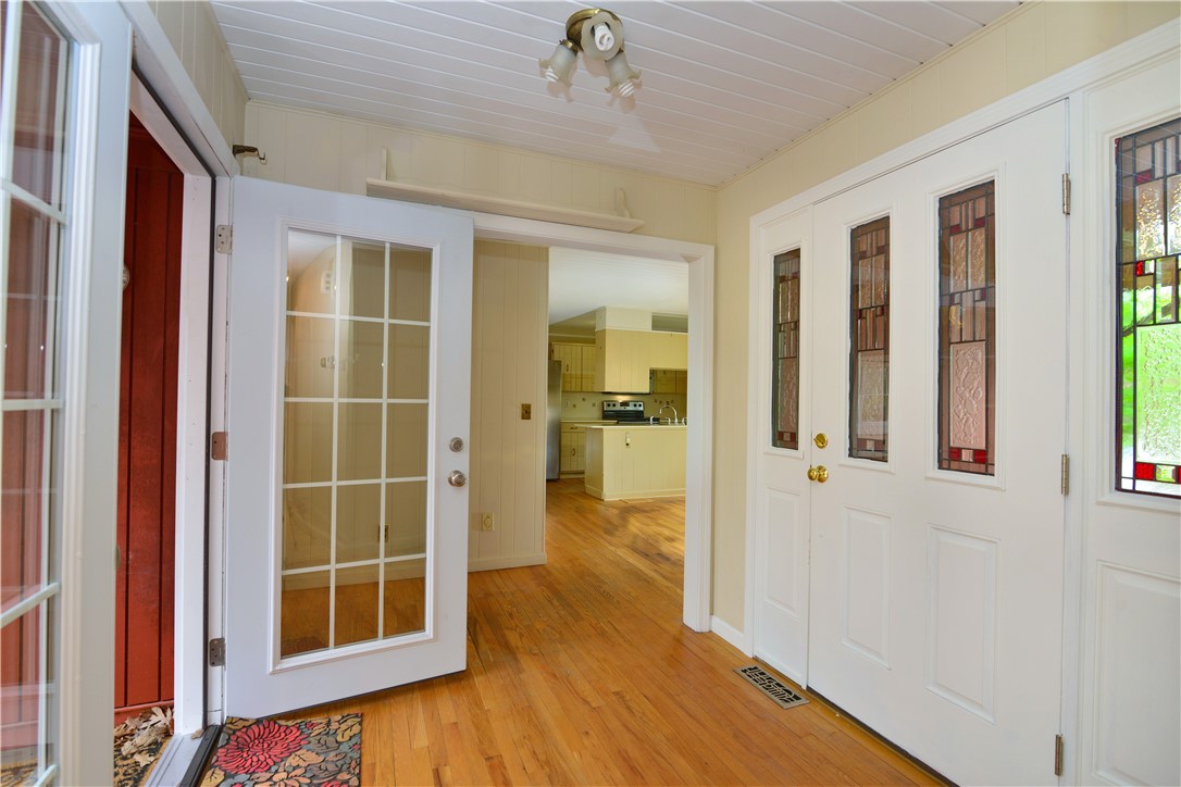 4 Colonial Road Scituate, RI 02857 - Photo 27 of 50