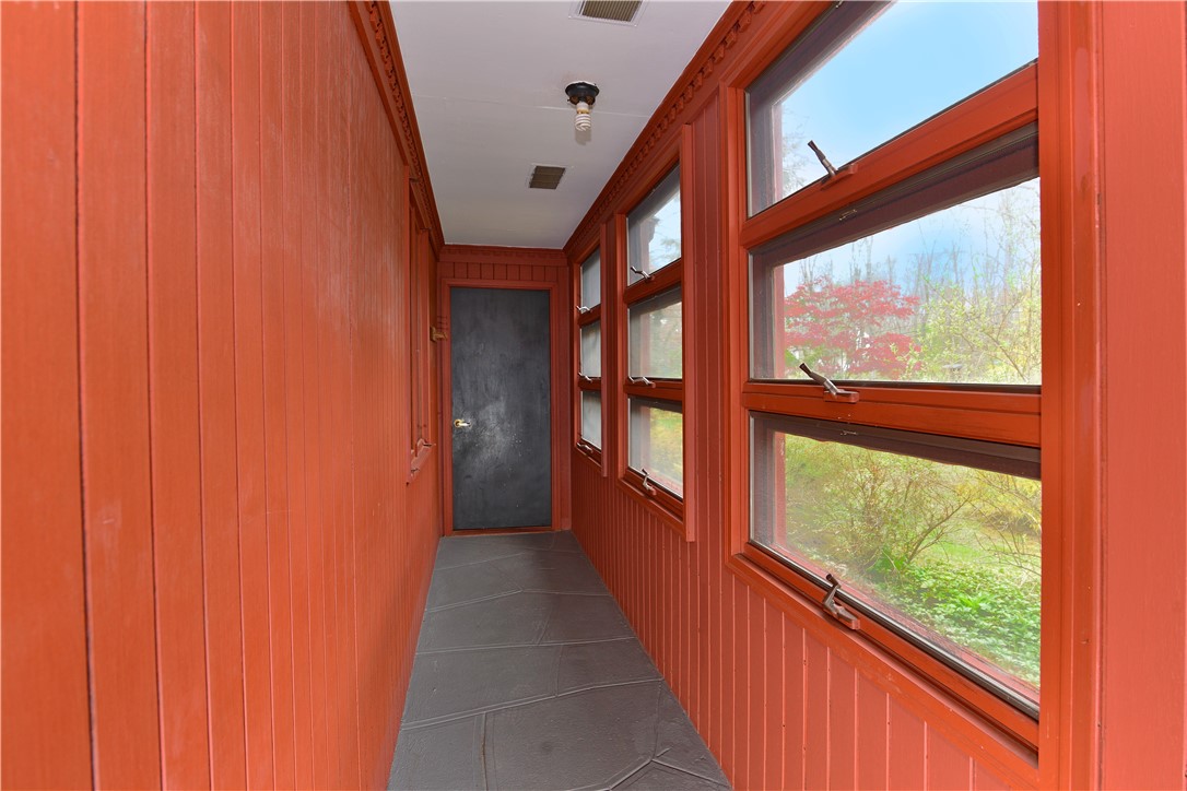 4 Colonial Road Scituate, RI 02857 - Photo 37 of 50