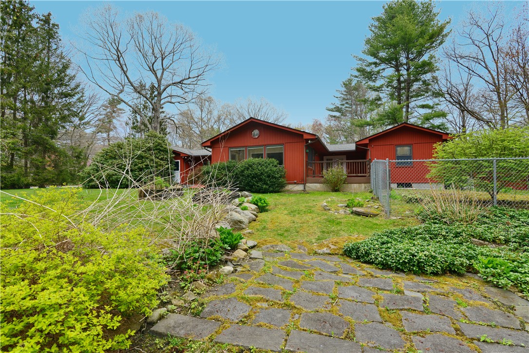 4 Colonial Road Scituate, RI 02857 - Photo 43 of 50