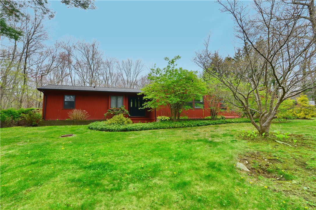 4 Colonial Road Scituate, RI 02857 - Photo 44 of 50