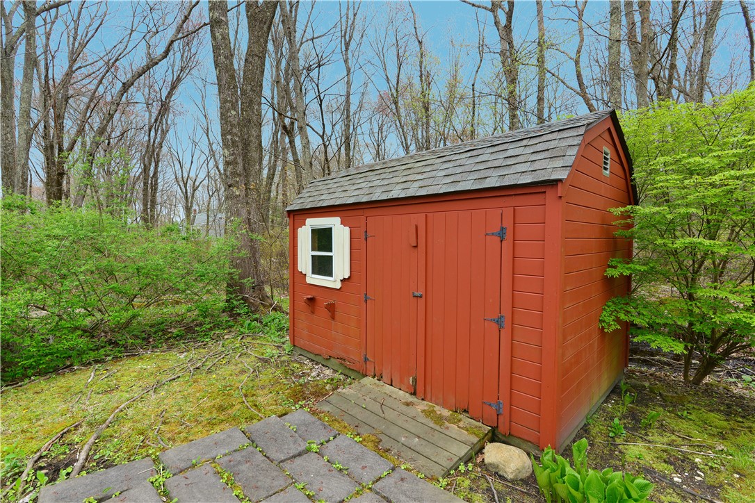 4 Colonial Road Scituate, RI 02857 - Photo 48 of 50