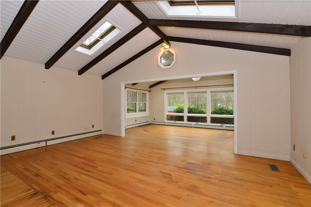 4 Colonial Road Scituate, RI 02857 - Photo 6 of 50