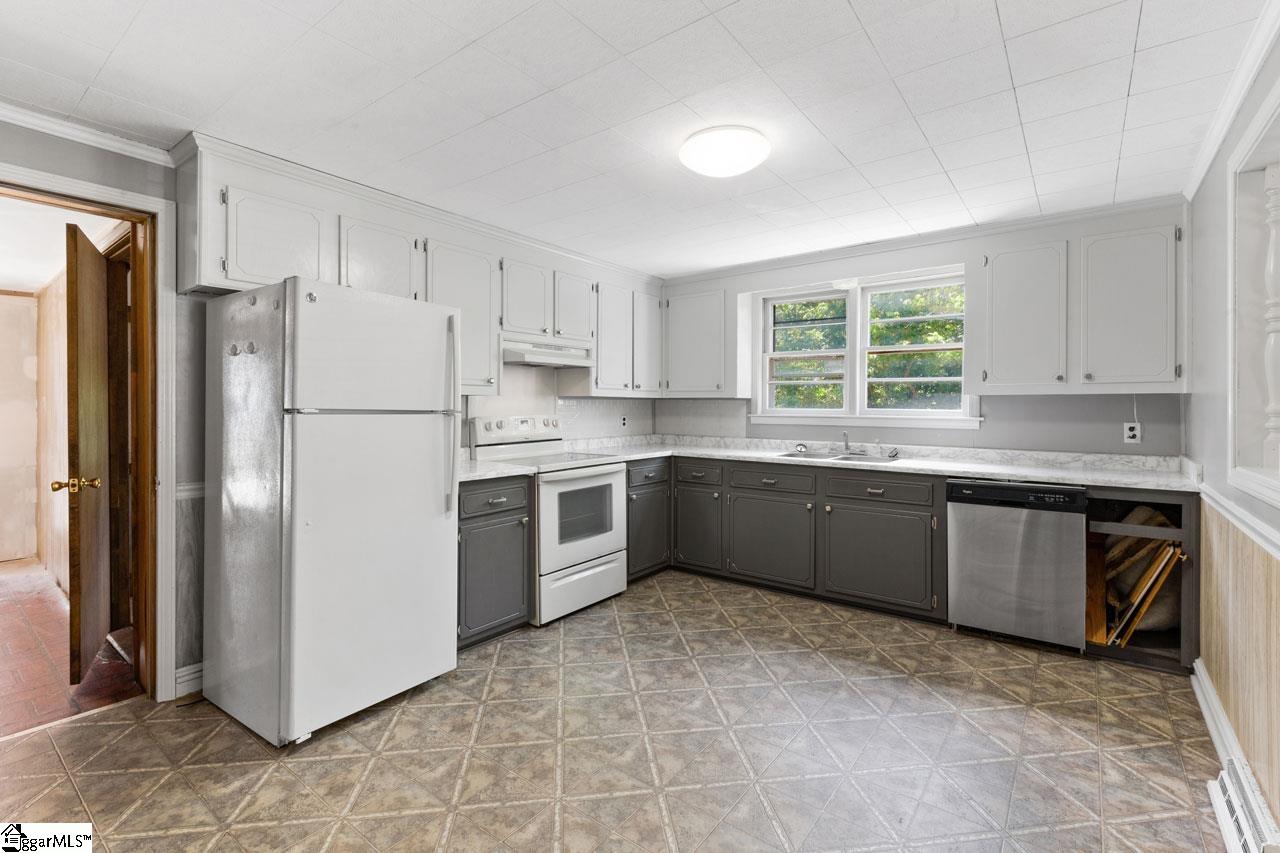 6 Sue Cleveland School Road Piedmont, SC 29673 - Photo 8 of 36 Gallery Image 8
