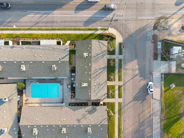 $219,999 | 198 West Barstow Avenue, Unit A, Fresno, CA 93704