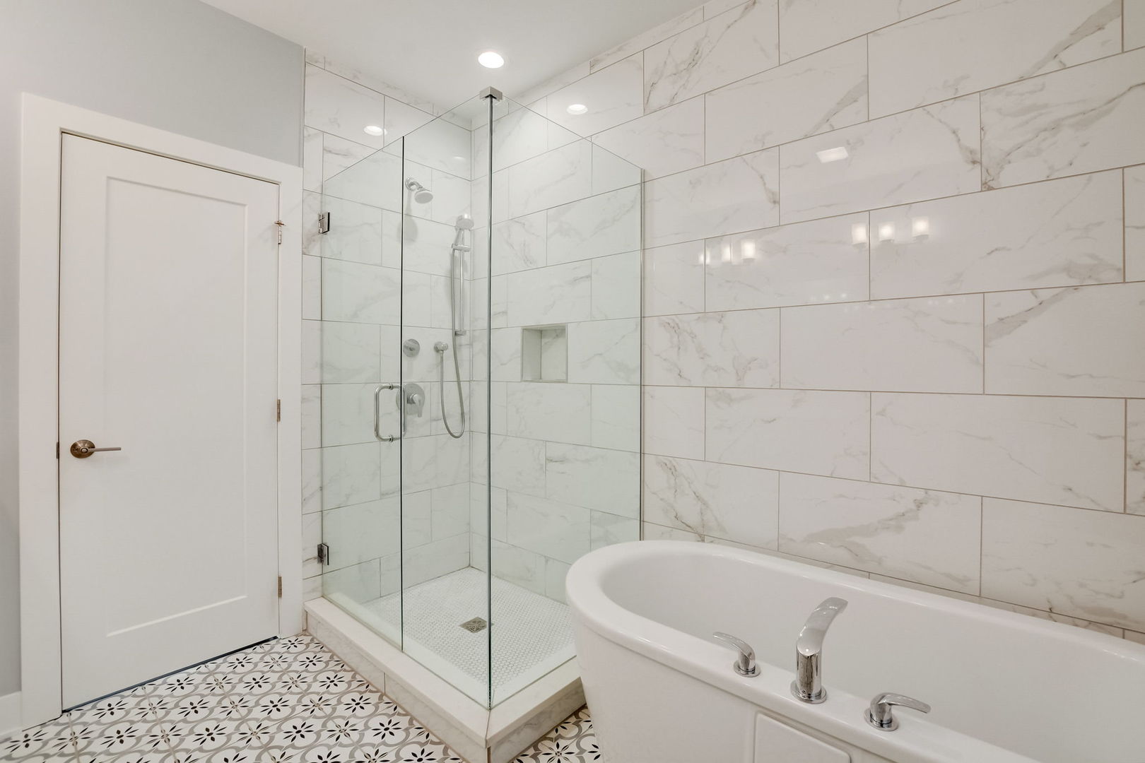 3303 South Racine Avenue Chicago, IL 60608 - Photo 24 of 60 a bathroom with a bathtub and a shower