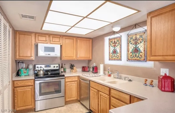 $1,850 | 4674 Monterey Circle, Unit 1, Las Vegas, NV 89169