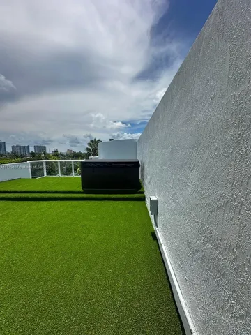 a view of building with outdoor space