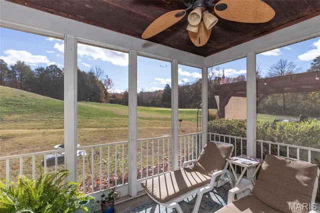 $380,000 | 9860 East Vista Drive, Hillsboro, MO 63050