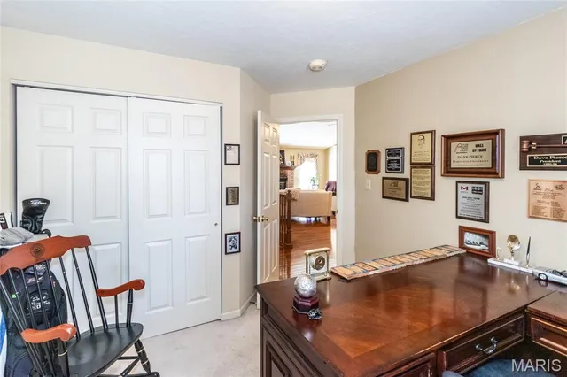 $380,000 | 9860 East Vista Drive, Hillsboro, MO 63050