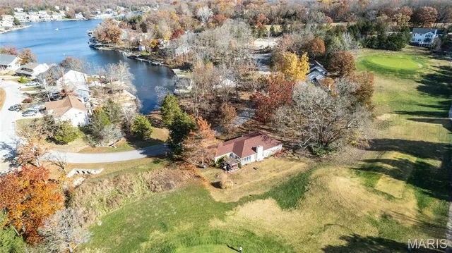 $380,000 | 9860 East Vista Drive, Hillsboro, MO 63050