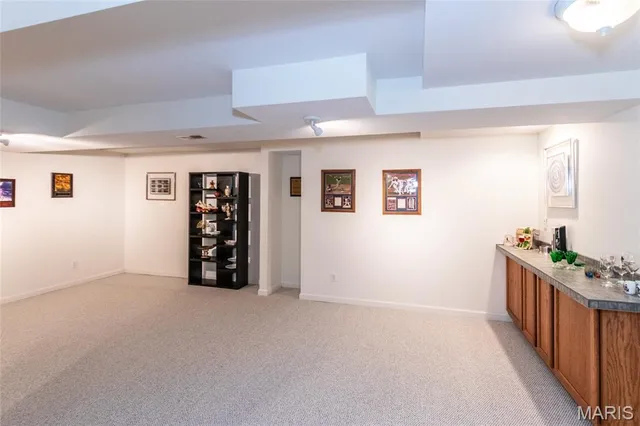 $380,000 | 9860 East Vista Drive, Hillsboro, MO 63050