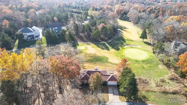 $380,000 | 9860 East Vista Drive, Hillsboro, MO 63050