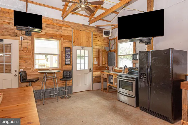 $1,599,900 | 30082 Vines Creek Road, Dagsboro, DE 19939