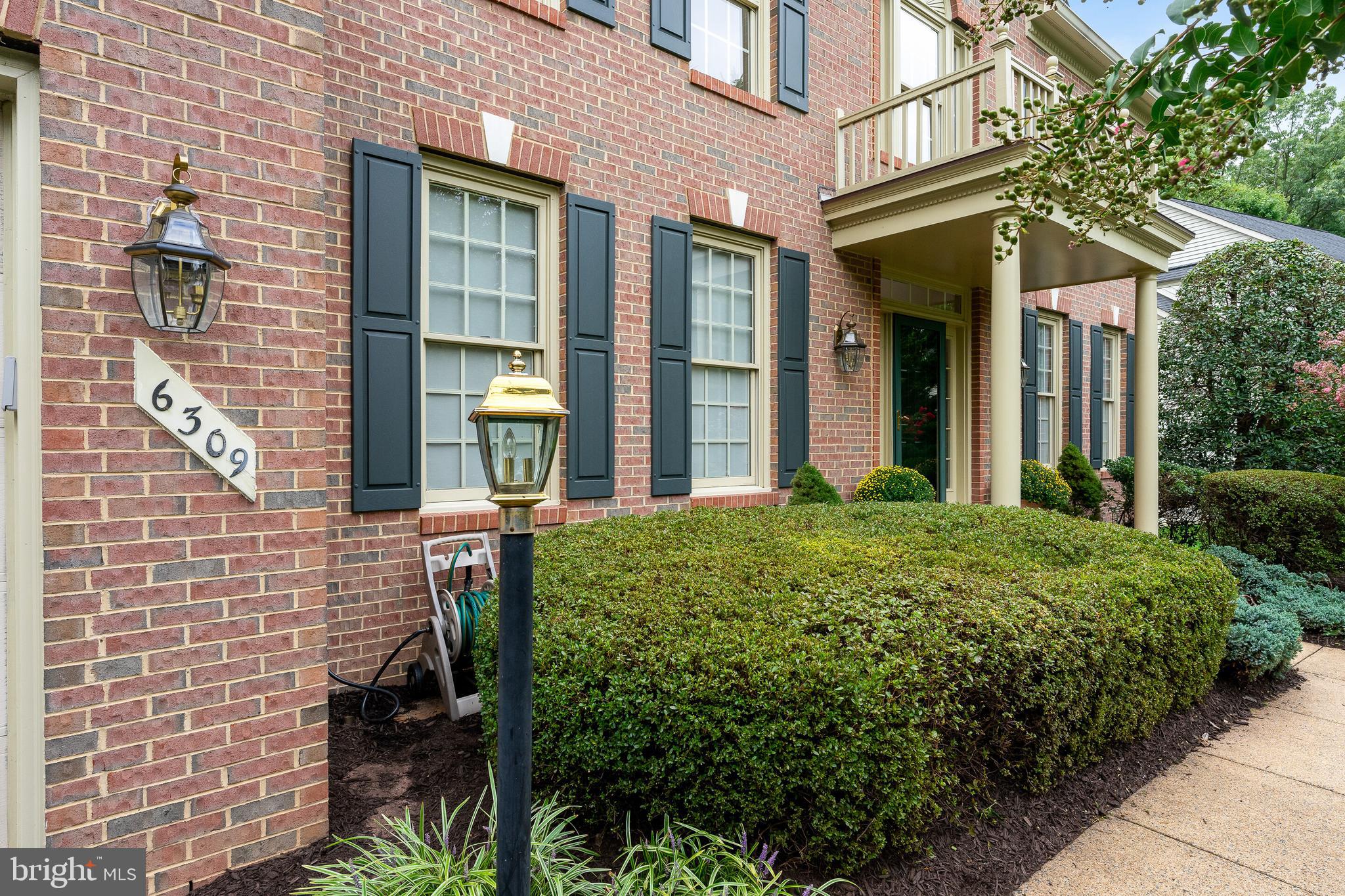 6309 Cardinal Hill Place Springfield, VA 22152 - Photo 3 of 48