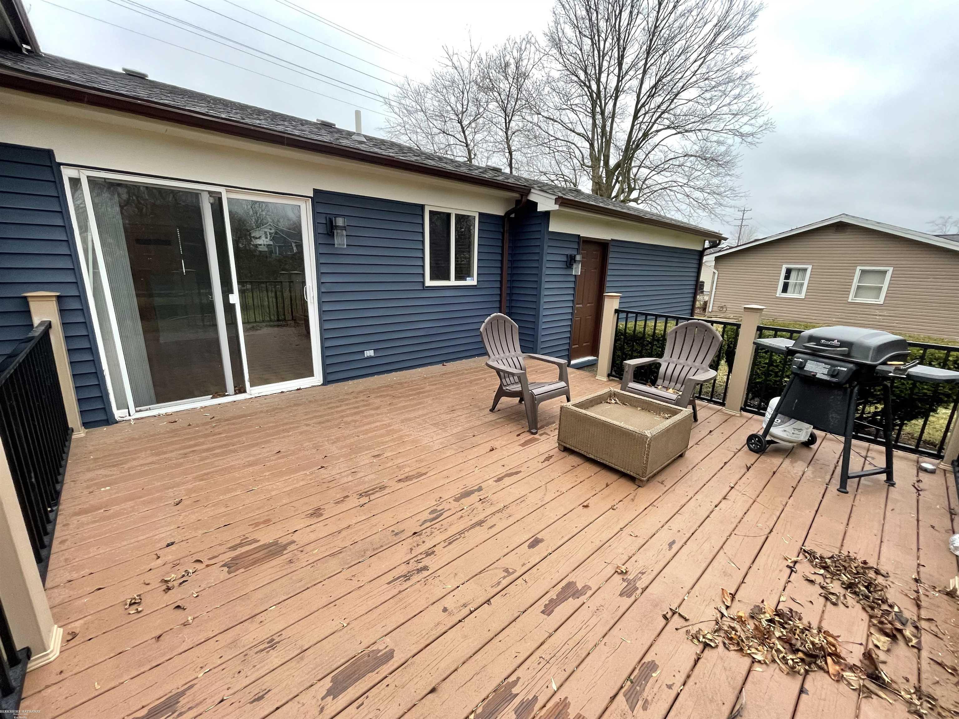 243 Clinton Street Romeo, MI 48065 - Photo 24 of 24 50098428-23.JPG