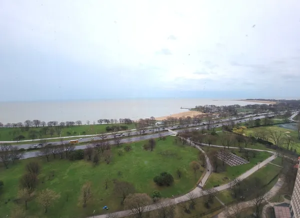 $2,300 | 5415 North Sheridan Road, Unit 2602, Chicago, IL 60640