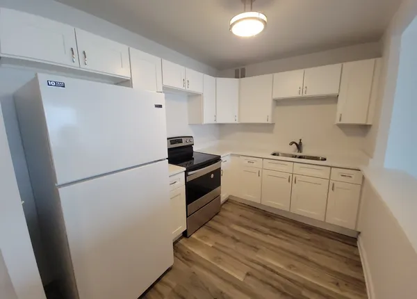 $2,300 | 5415 North Sheridan Road, Unit 2602, Chicago, IL 60640