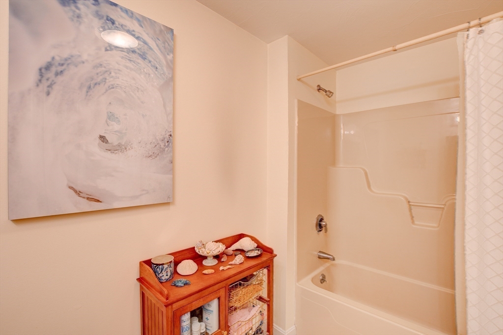 76 Saw Mill Pond Road, Unit 76 Fitchburg, MA 01420 - Photo 26 of 42