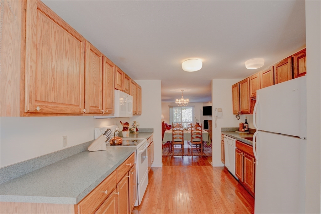 76 Saw Mill Pond Road, Unit 76 Fitchburg, MA 01420 - Photo 8 of 42