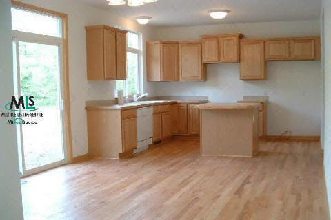 3015 Walnut Leonard, MI 48367 - Photo 4 of 6 769503-3.JPG