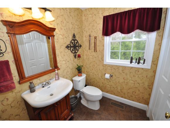 35 Indian Falls Road New Boston, NH 03070 - Photo 10 of 24