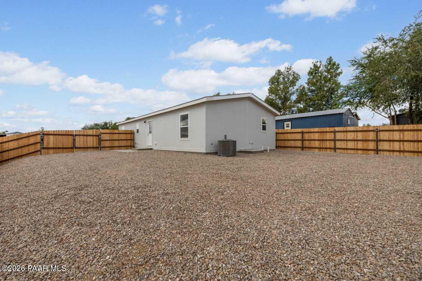 270 West Lake Louise Road Paulden, AZ 86334 - Photo 28 of 38 Backyard