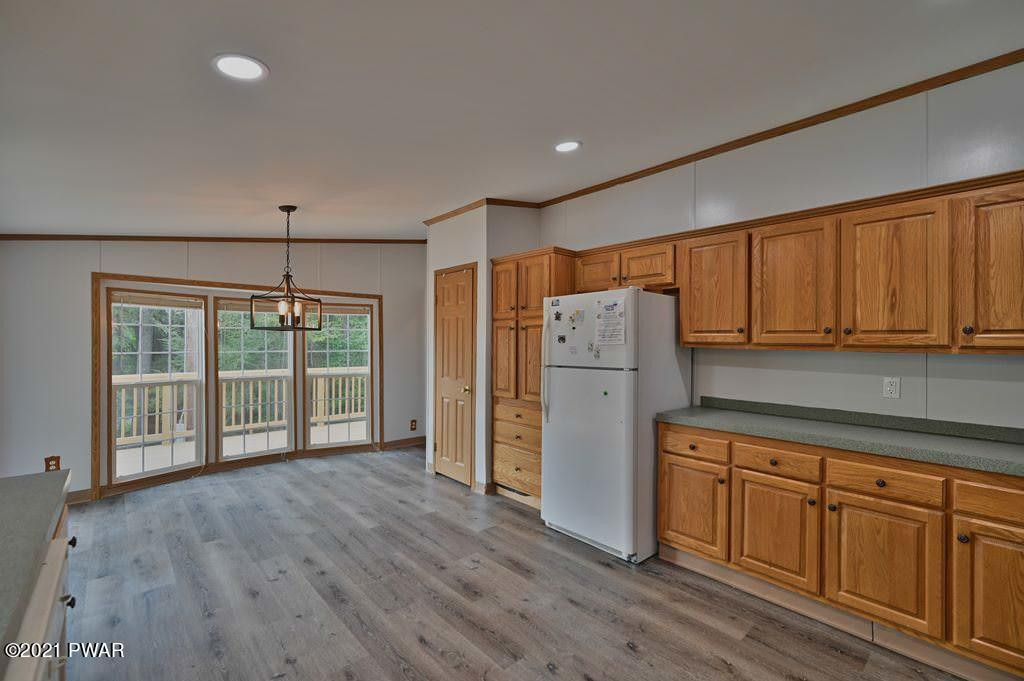 33 Oakview Lane Waymart, PA 18472 - Photo 24 of 65