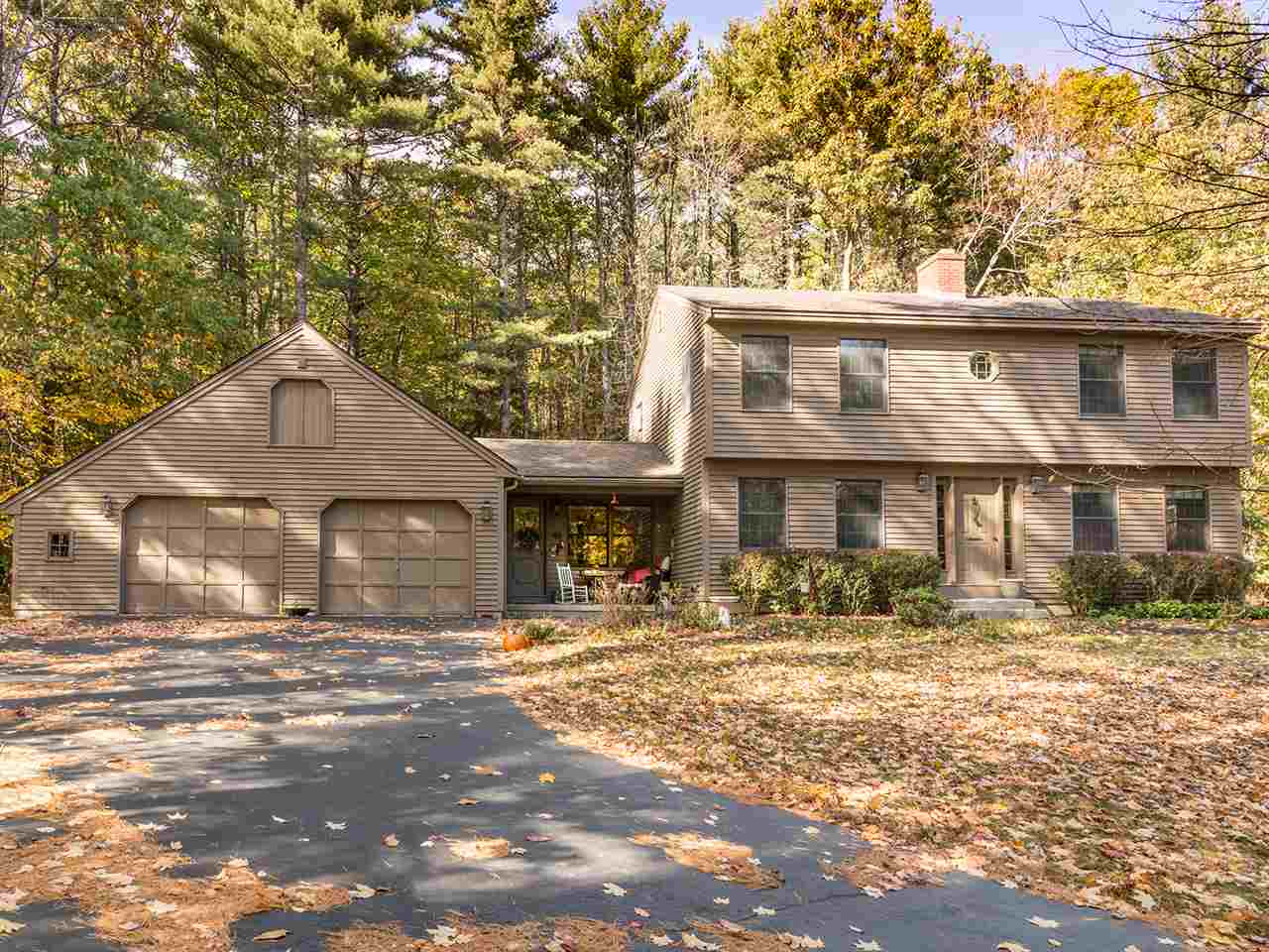 144 Clay Hill Road York, ME 03902 - Photo 2 of 32