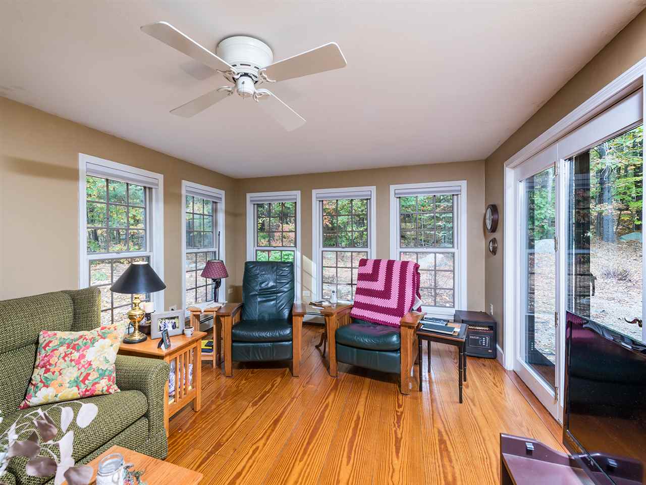 144 Clay Hill Road York, ME 03902 - Photo 17 of 32