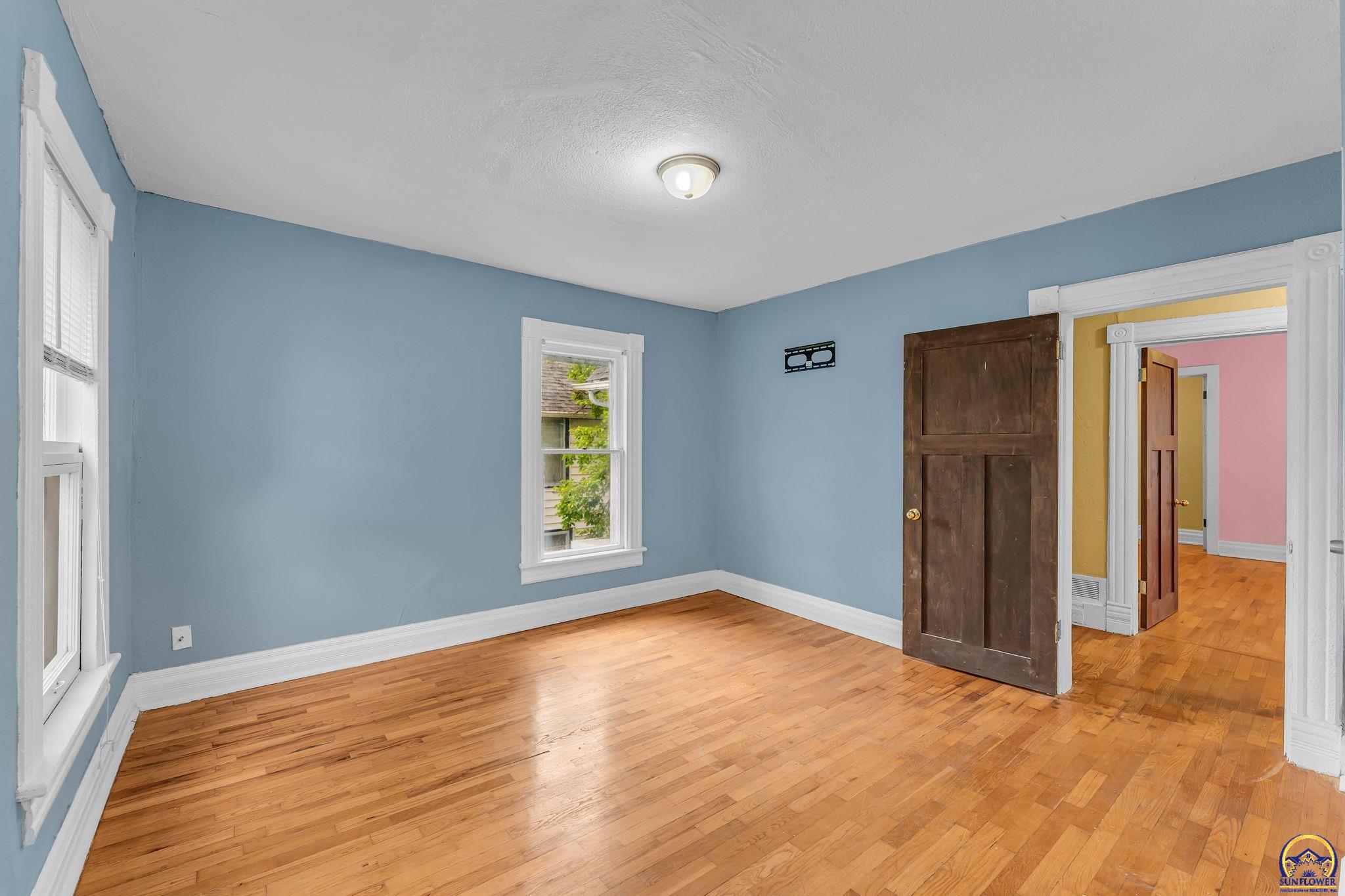731 Southwest Lincoln Street Topeka, KS 66606 - Photo 27 of 28