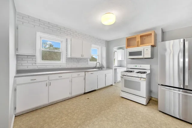 $1,025,000 | 353-355 Washington Street, Winchester, MA 01890