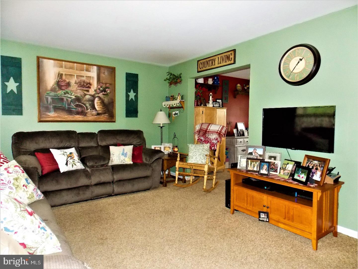440 West Front Street Maple Shade, NJ 08052 - Photo 5 of 25 Gallery Image 5