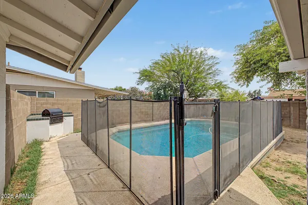 $409,999 | 1425 West Wickieup Lane, Phoenix, AZ 85027