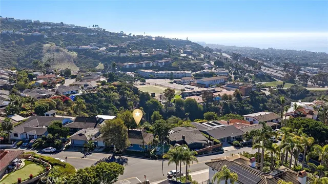 $1,550,000 | 200 Avenida San Carlos, San Clemente, CA 92672