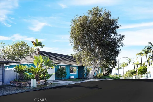 $1,550,000 | 200 Avenida San Carlos, San Clemente, CA 92672