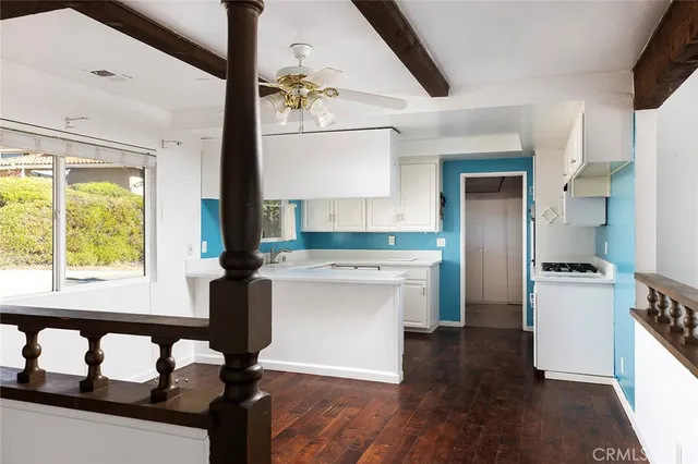 $1,550,000 | 200 Avenida San Carlos, San Clemente, CA 92672