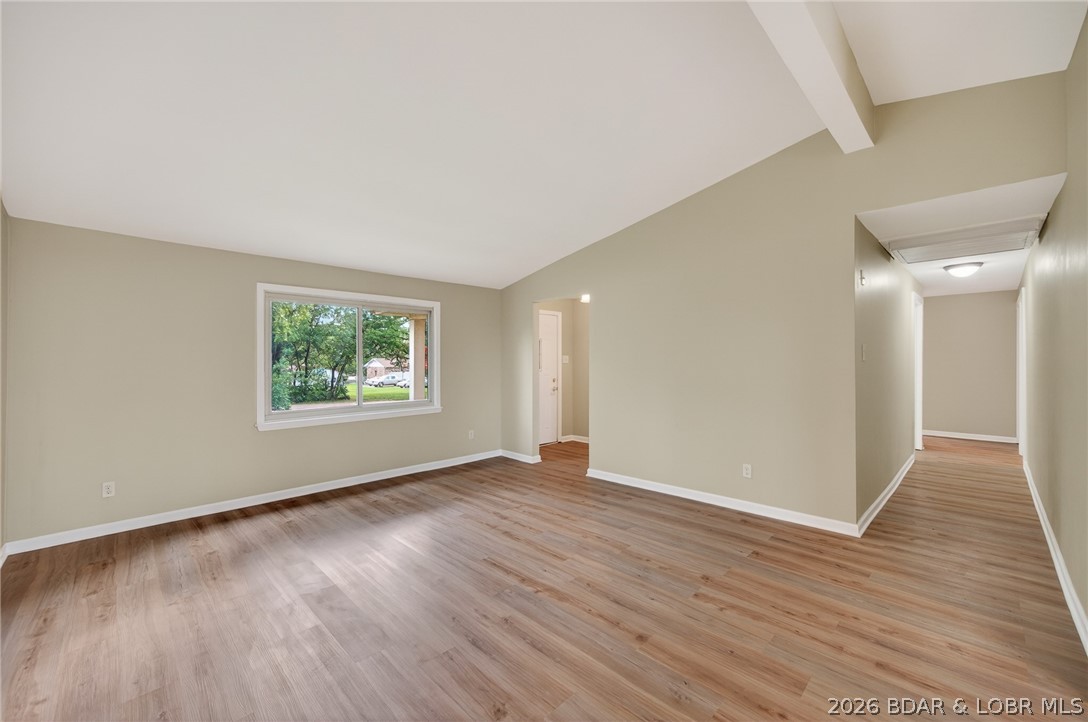 177 Storage Road Eldon, MO 65026 - Photo 5 of 34 Step into this bright and airy main living space,