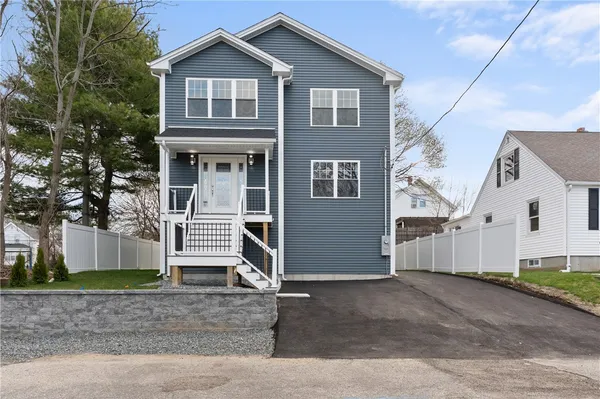 $569,900 | 40 Allendale Avenue, North Providence, RI 02911