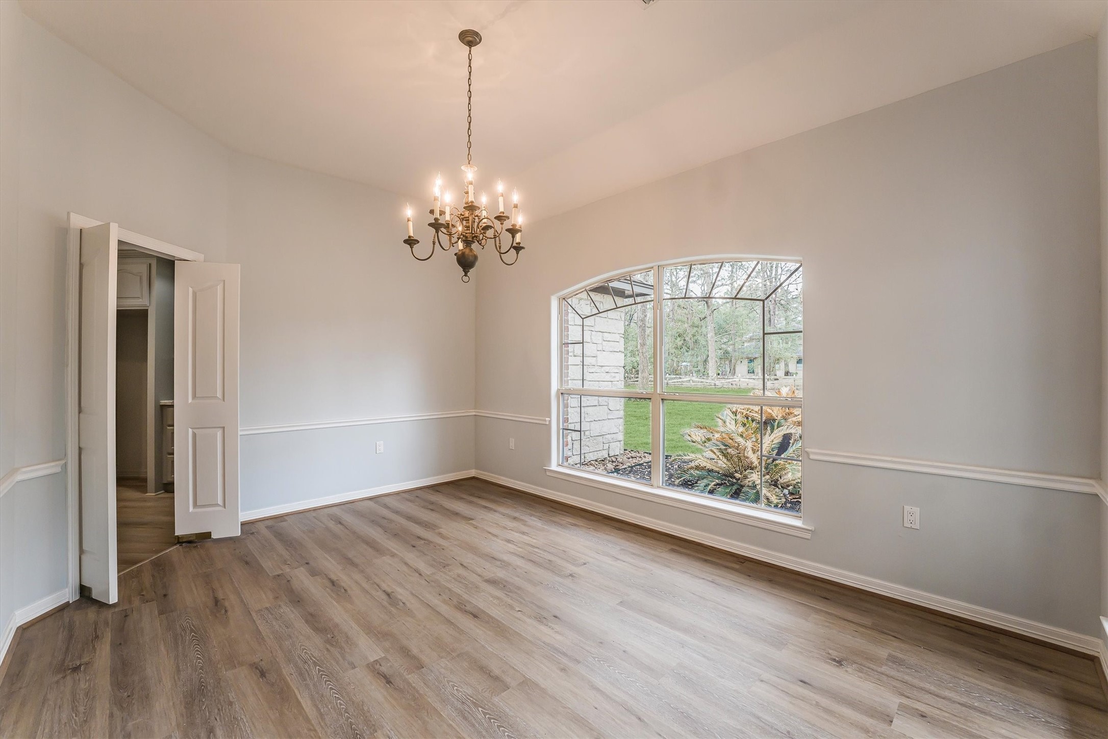 111 Whispering Meadow Magnolia, TX 77355 - Photo 31 of 49 Dining Room